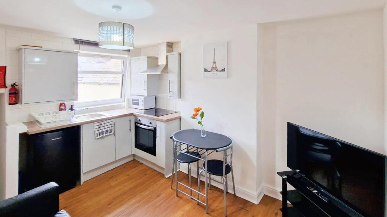 Jpl Apartment Кардифф Экстерьер фото